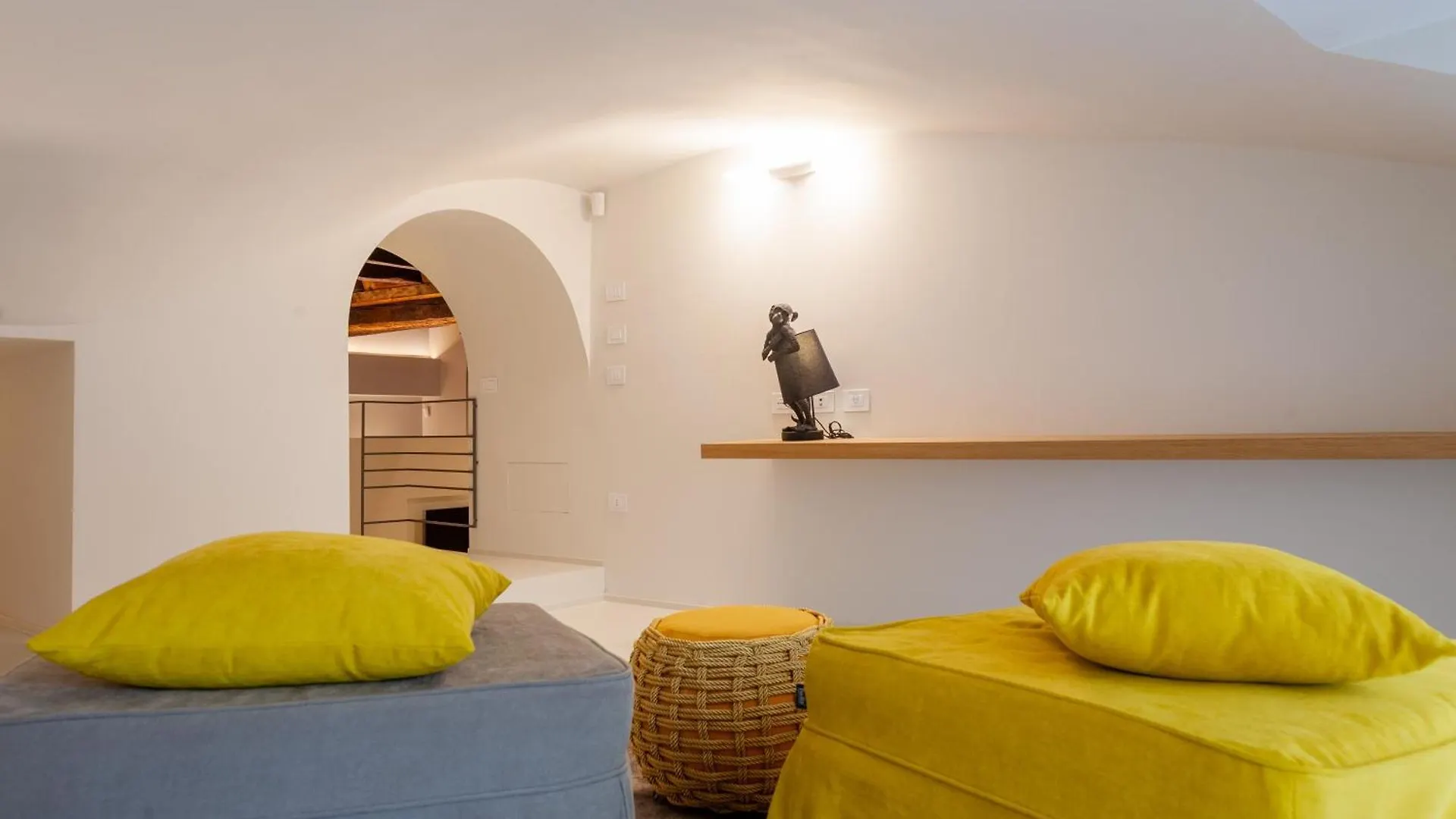 Bnbutler - Bergamo Citta Alta - Appartamento Di Charme 0*,  Italy